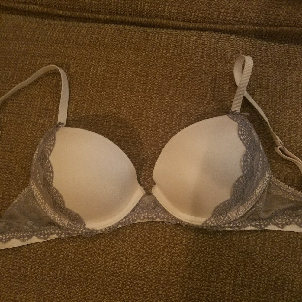 Push up bra